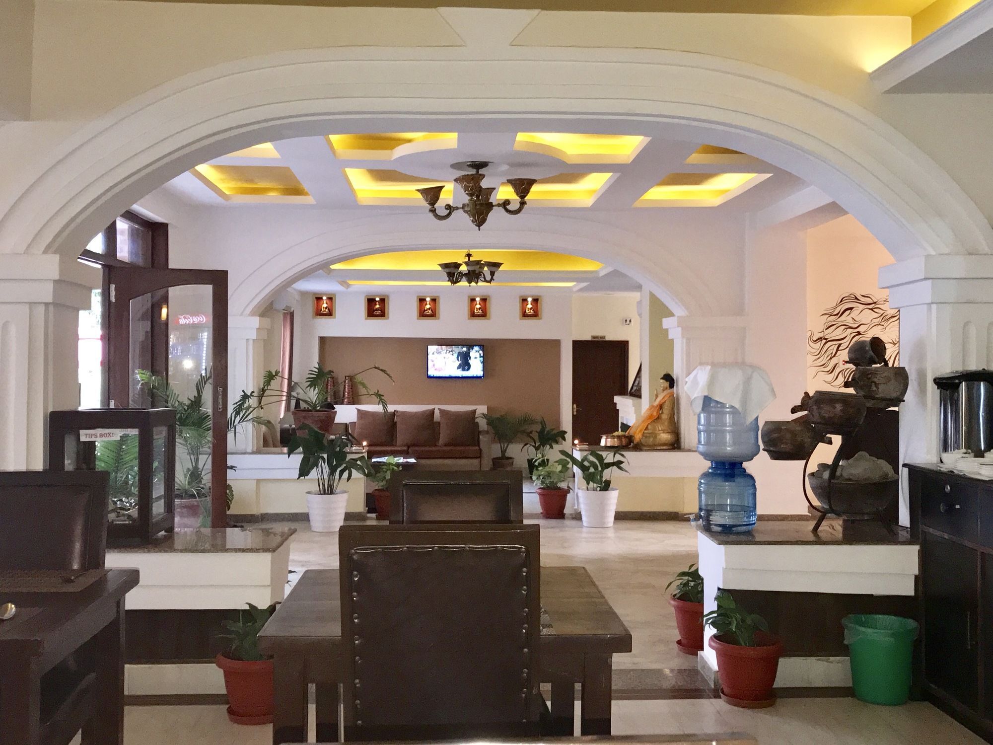 Dom Himalaya Hotel Katmandú Exterior foto