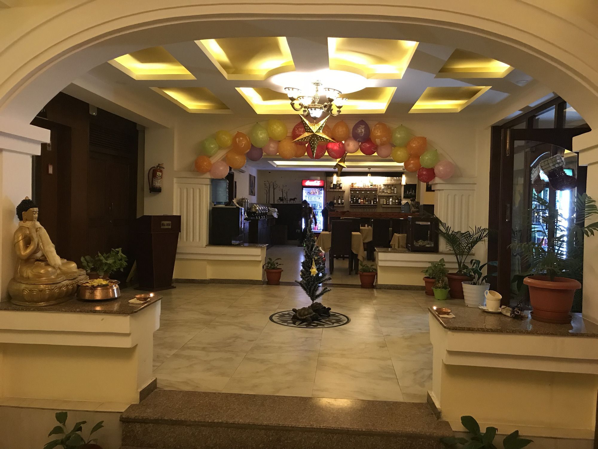 Dom Himalaya Hotel Katmandú Exterior foto